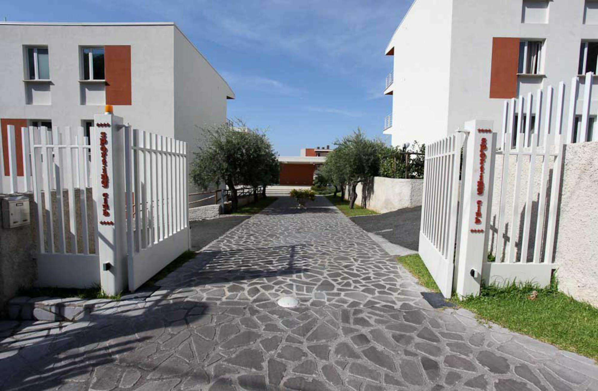 Sporting Club Resort Praia a Mare Esterno foto